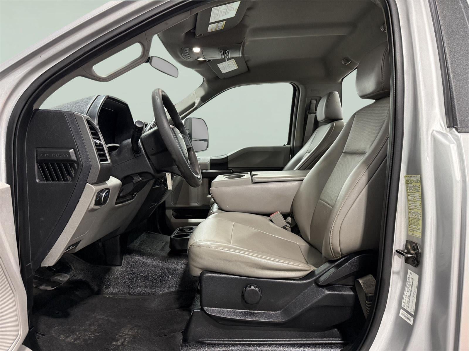 2018 Ford Super Duty F-350 DRW XL