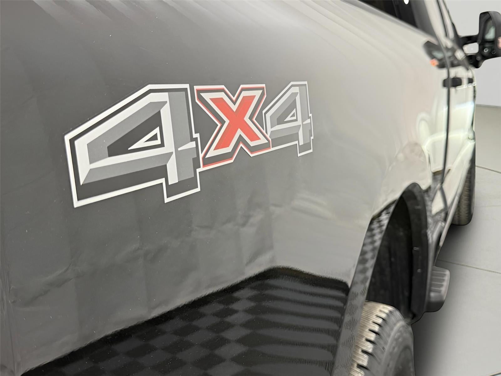 2025 Ford Super Duty F-250 Platinum