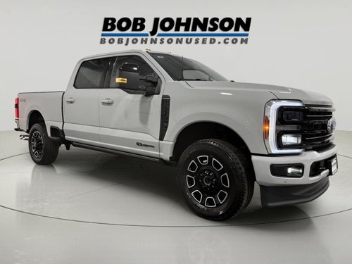 2025 Ford Super Duty F-250 Platinum