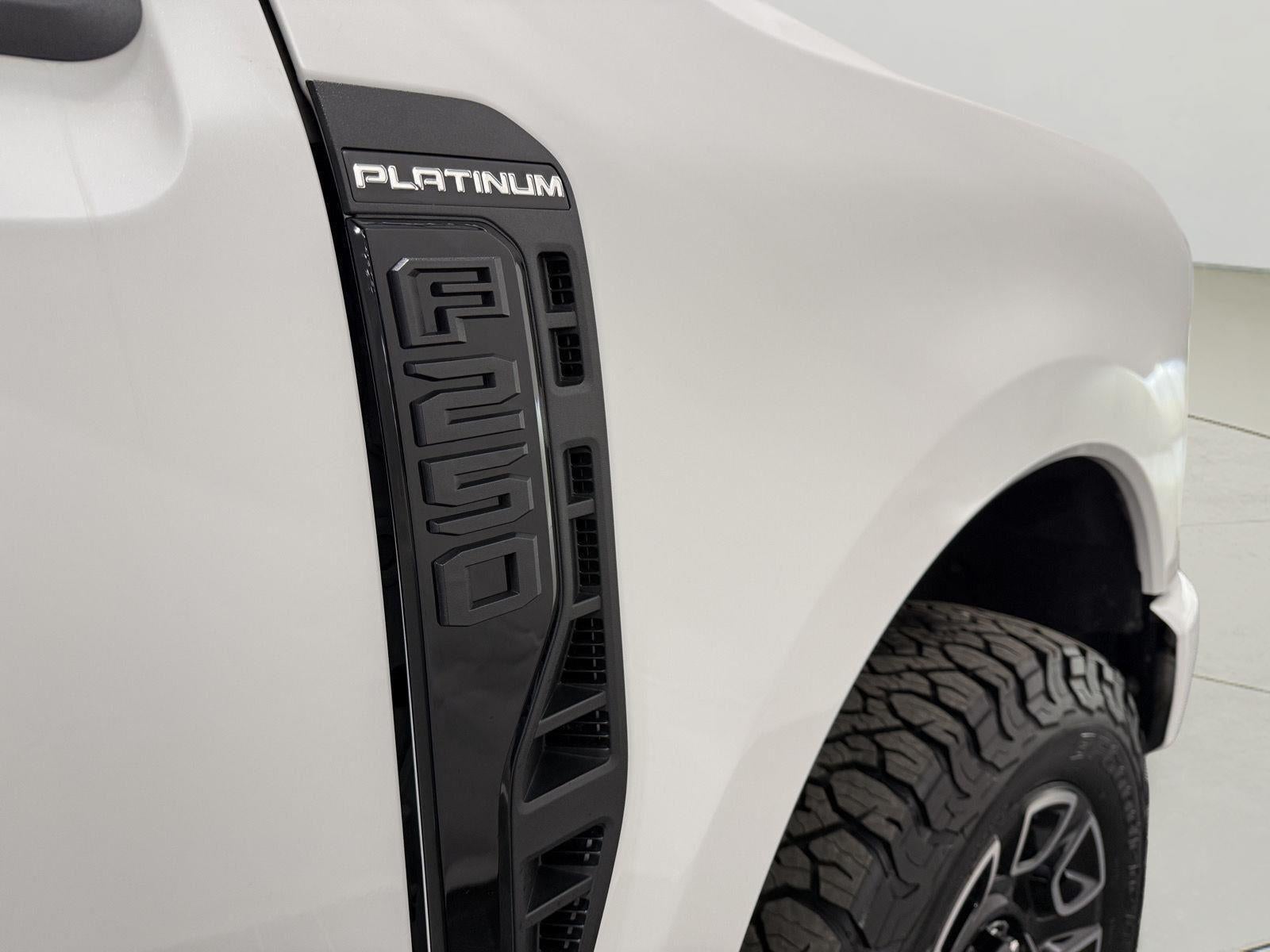 2025 Ford Super Duty F-250 SRW Platinum