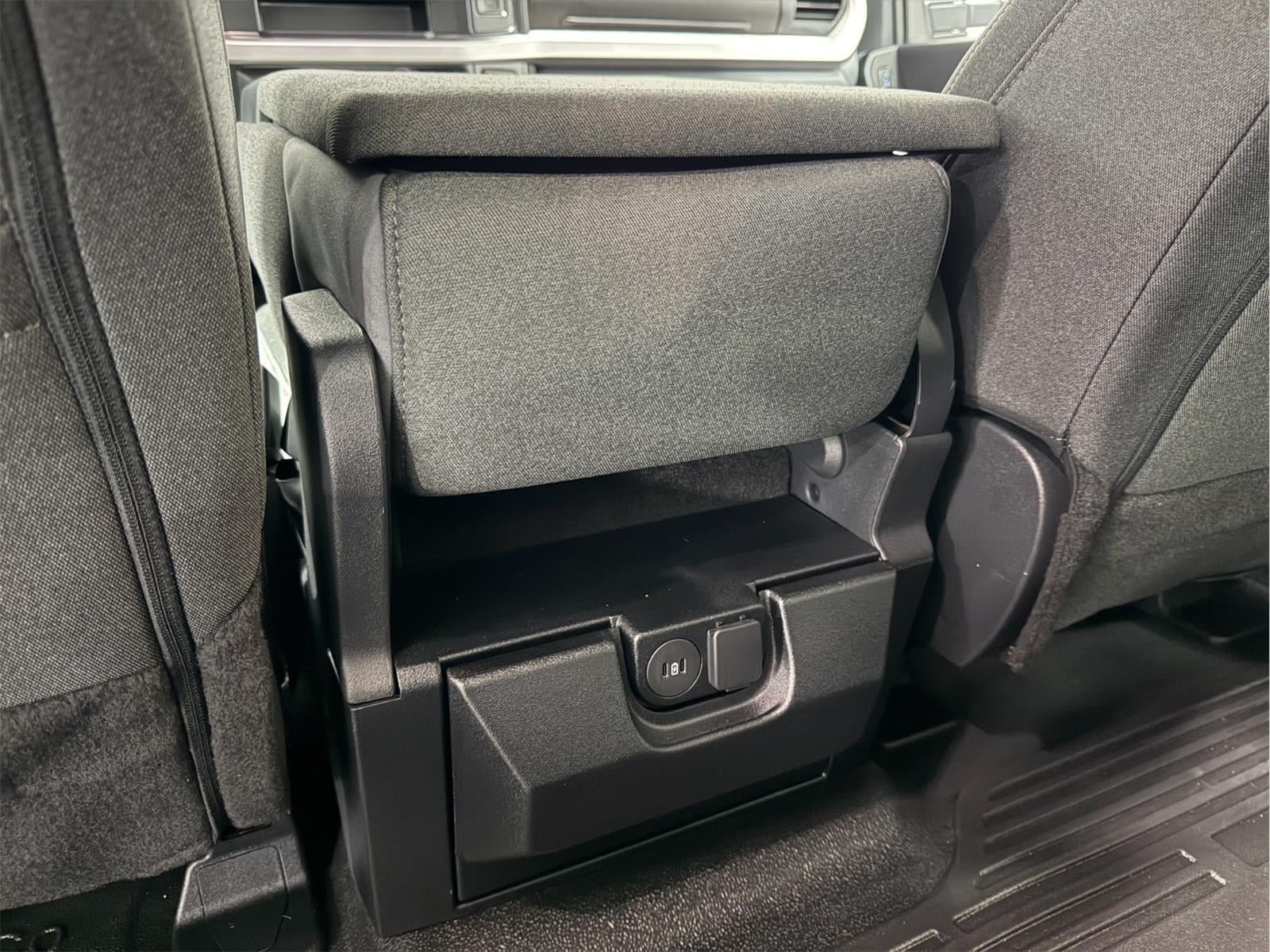 2025 Ford Super Duty F-350 Lariat