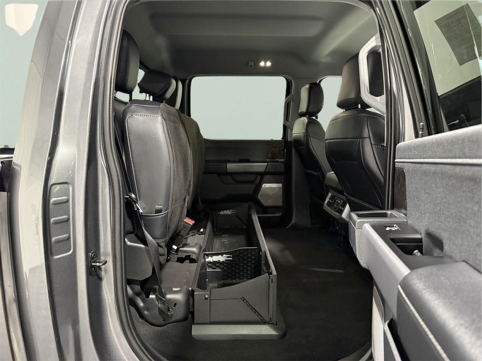 2023 Ford Super Duty F-350 SRW LARIAT