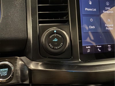 2023 Ford Super Duty F-350 SRW LARIAT