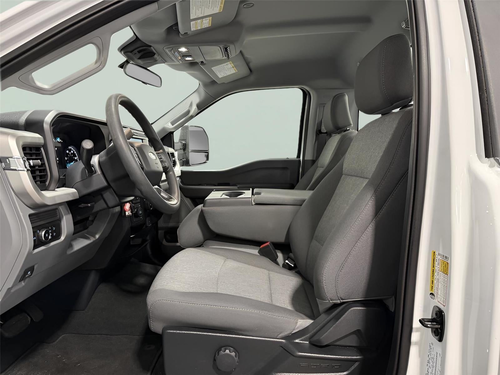 2025 Ford Super Duty F-250 SRW XL