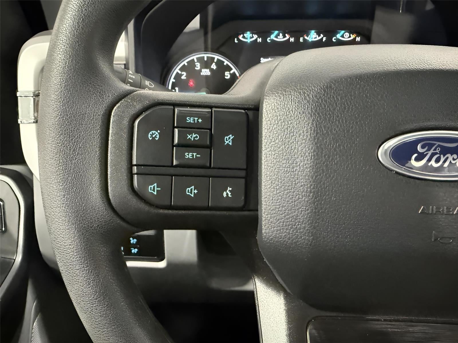 2025 Ford Super Duty F-250 SRW XL