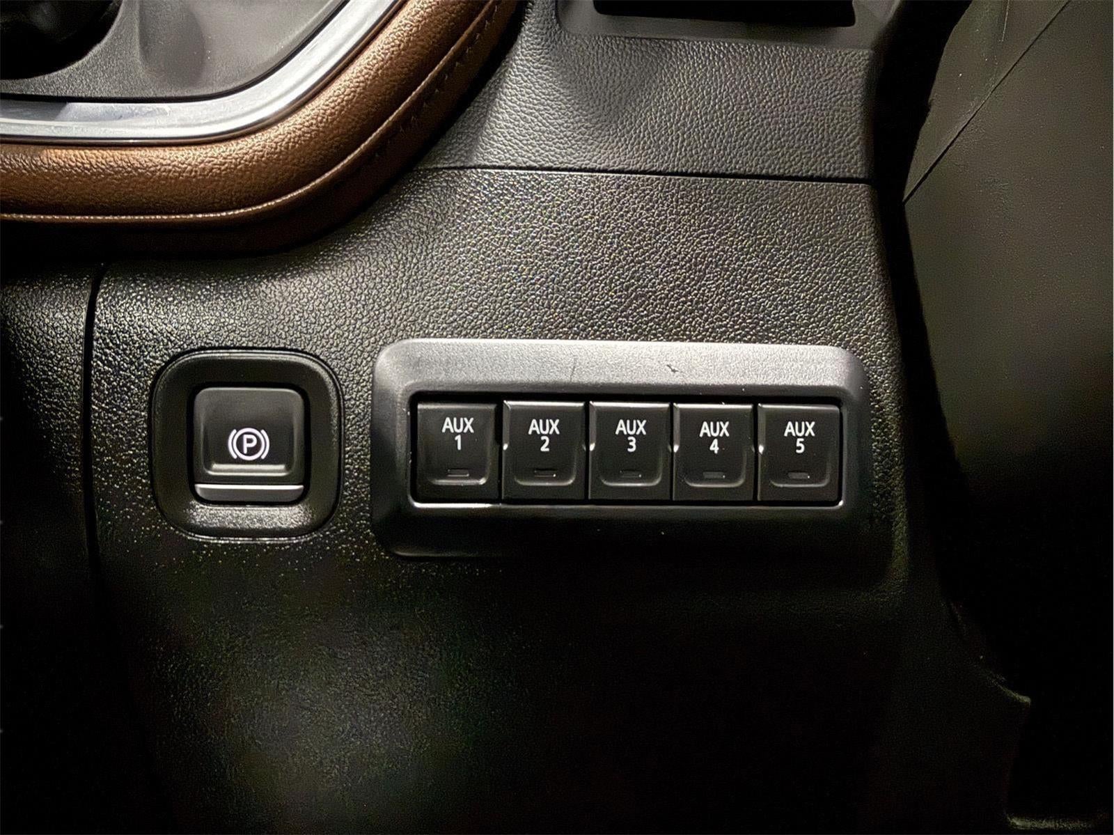 2022 Chevrolet Silverado 3500HD High Country