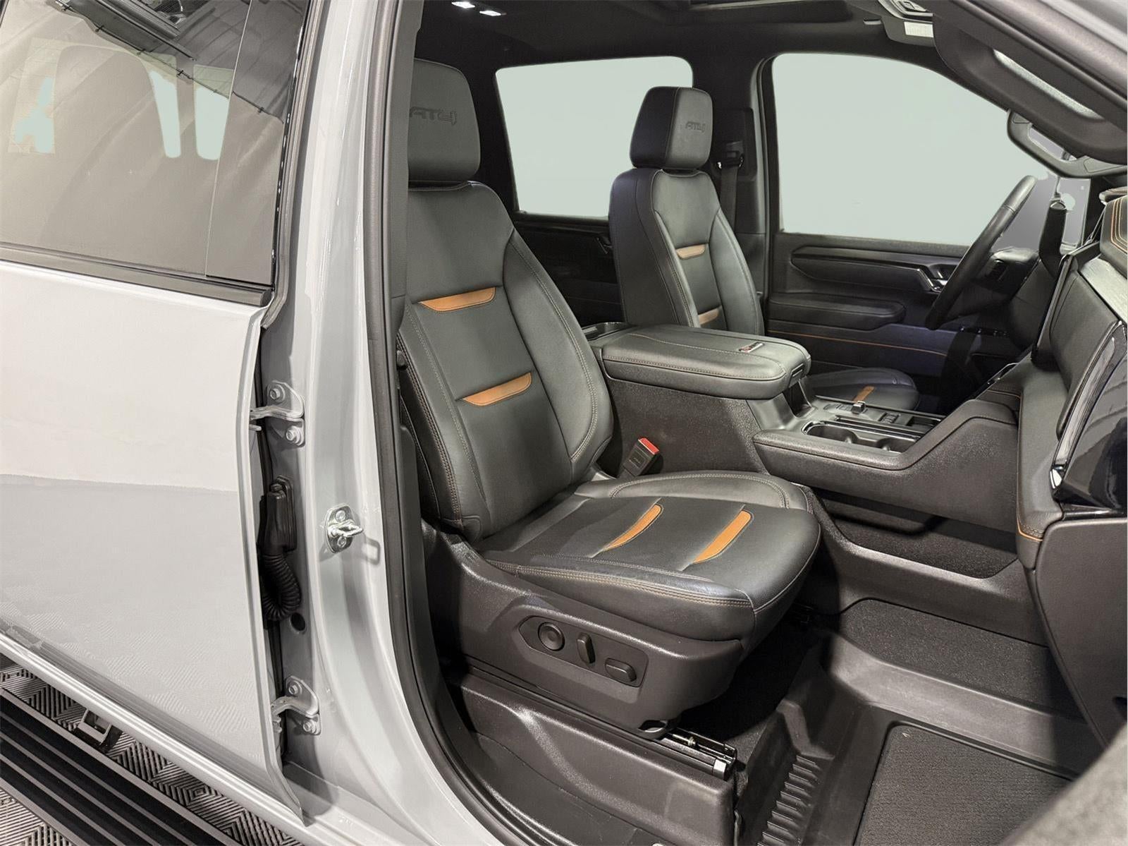 2025 GMC Sierra 2500HD AT4