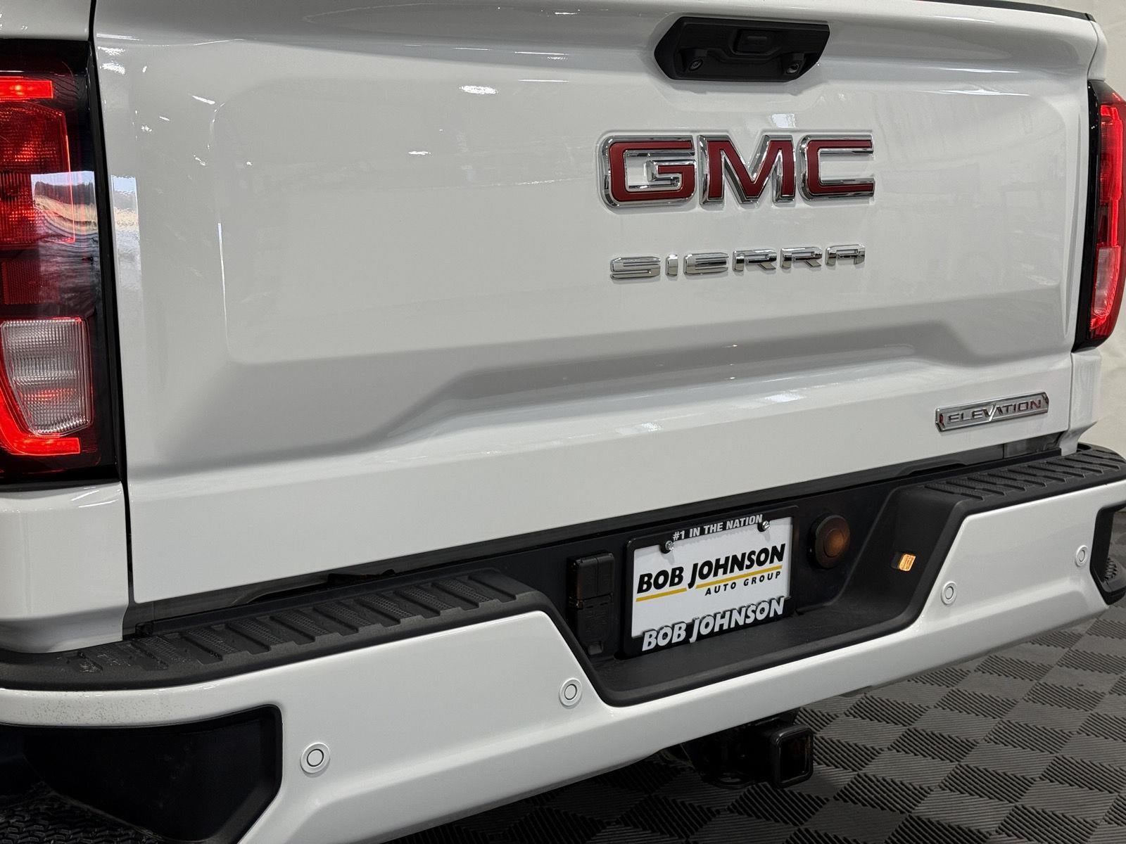 2025 GMC Sierra 1500 Elevation