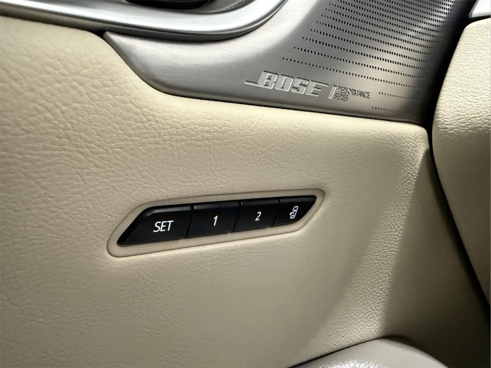 2025 Cadillac XT6 AWD Premium Luxury