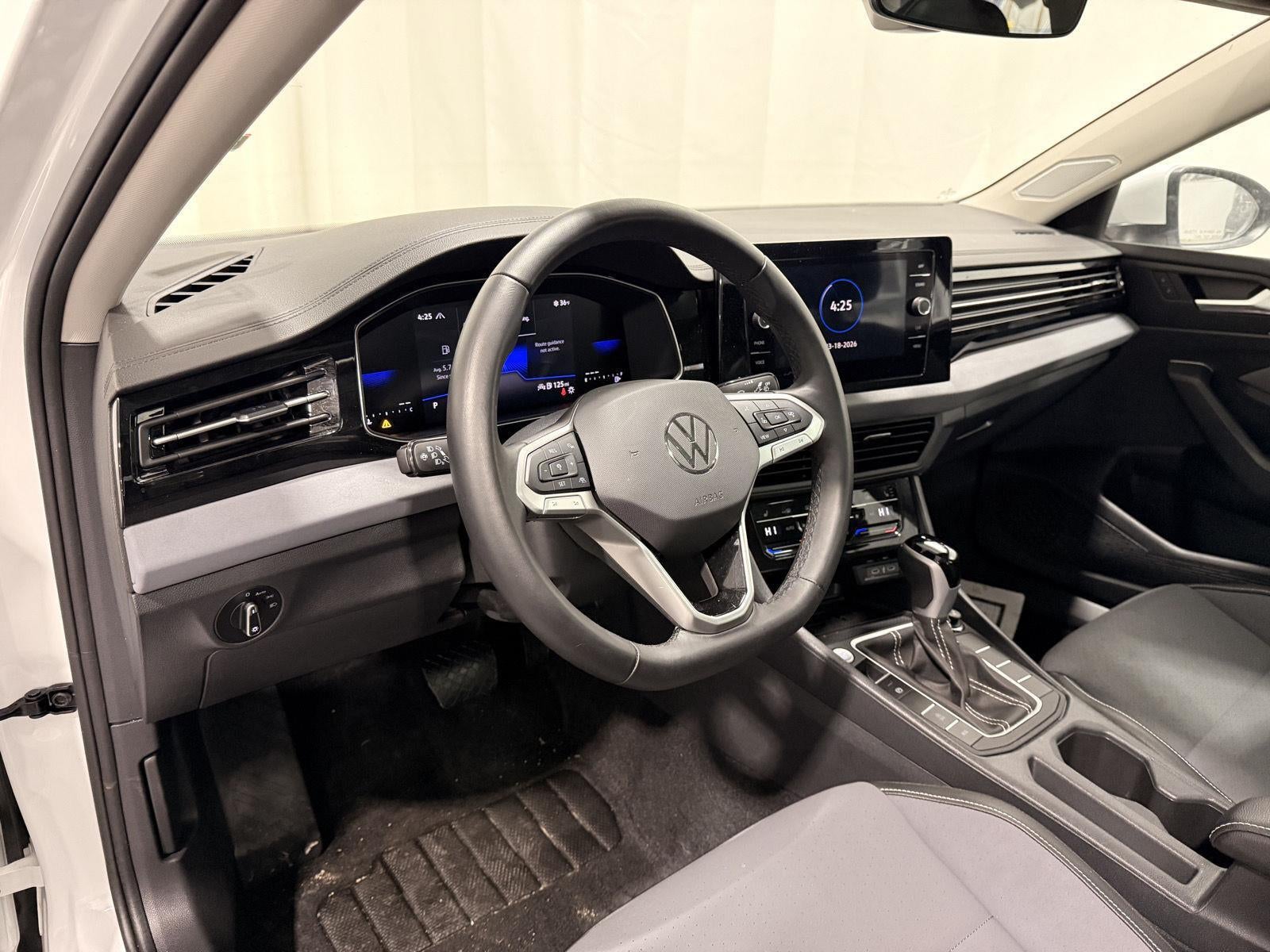 2025 Volkswagen Jetta SE