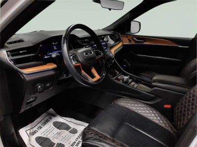 2023 Jeep Grand Cherokee Summit Reserve