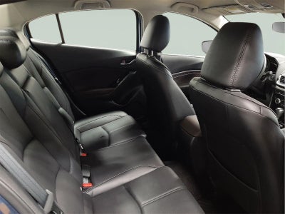 2018 Mazda Mazda3 4-Door Touring