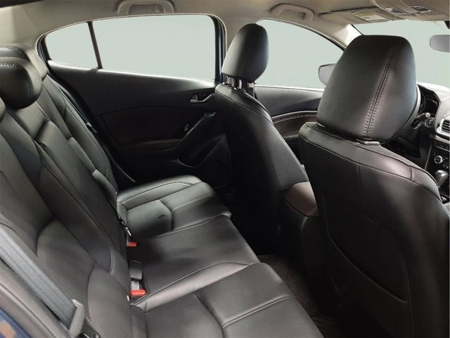 2018 Mazda Mazda3 4-Door Touring