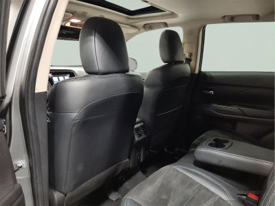 2020 Mitsubishi Outlander SE