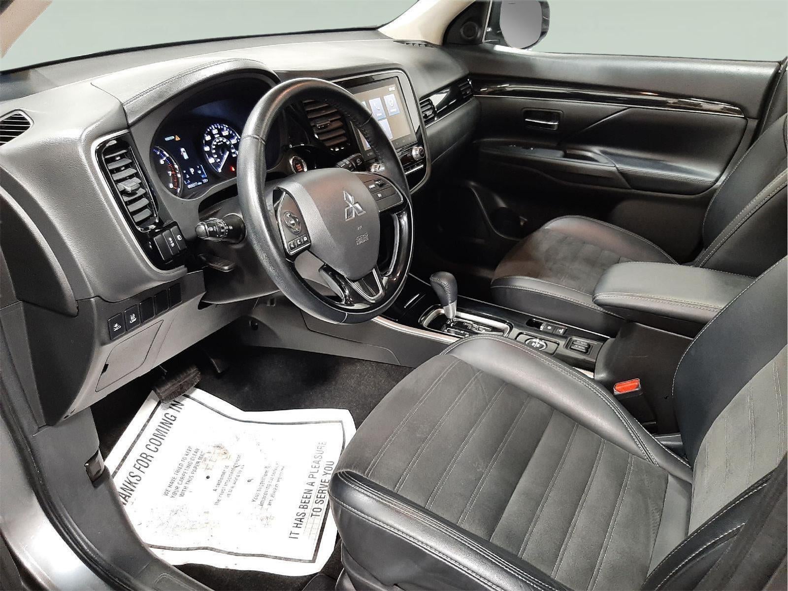 2020 Mitsubishi Outlander SE