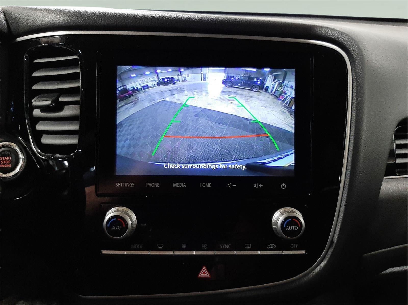 2020 Mitsubishi Outlander SE