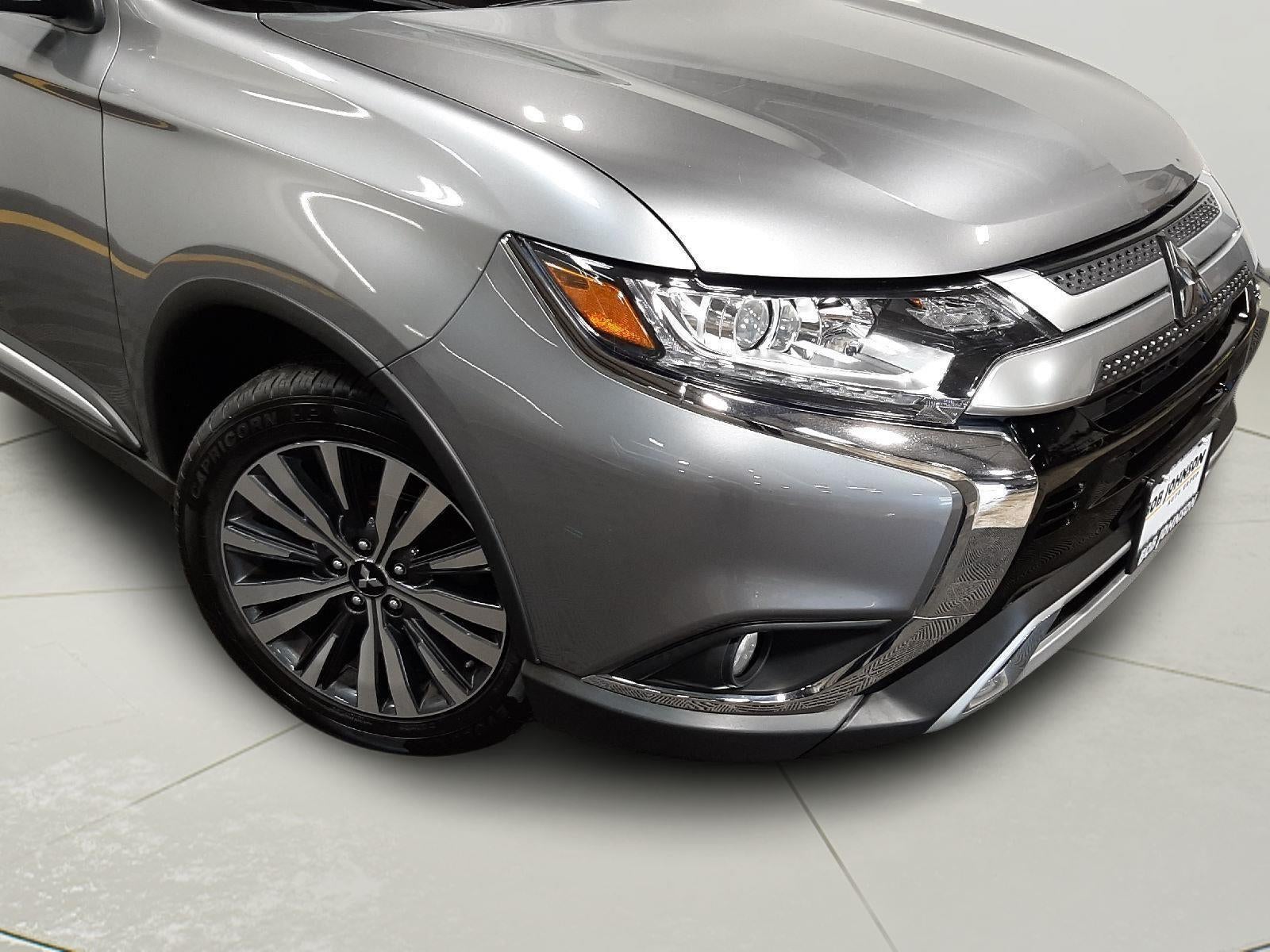 2020 Mitsubishi Outlander SE