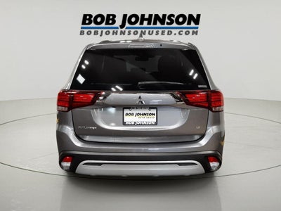 2020 Mitsubishi Outlander SE