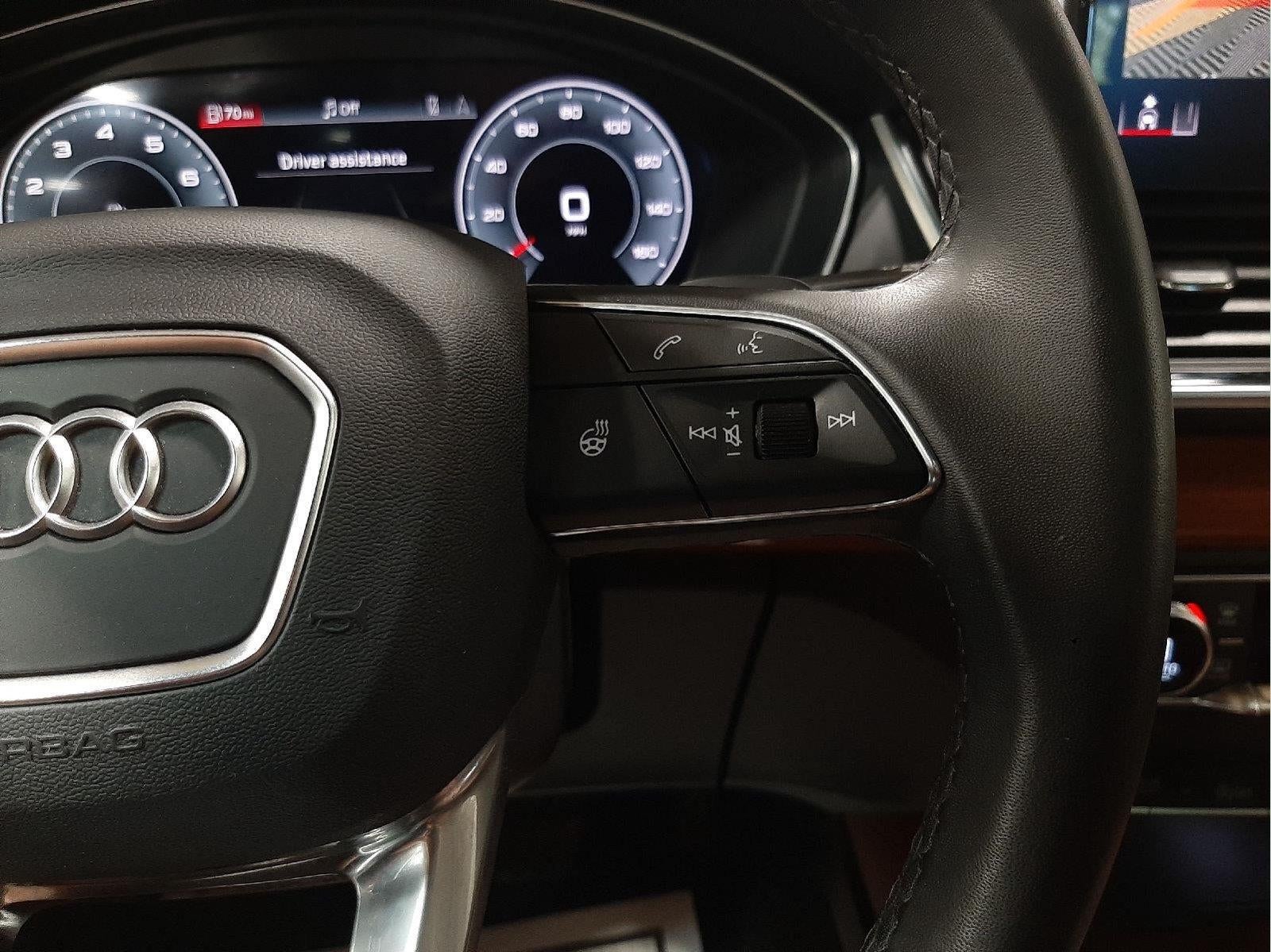 2023 Audi Q5 S line Premium Plus